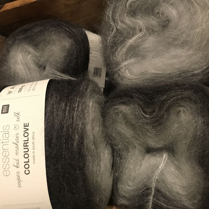 Essentials Super Kid Mohair - Loves Silk Colourlove